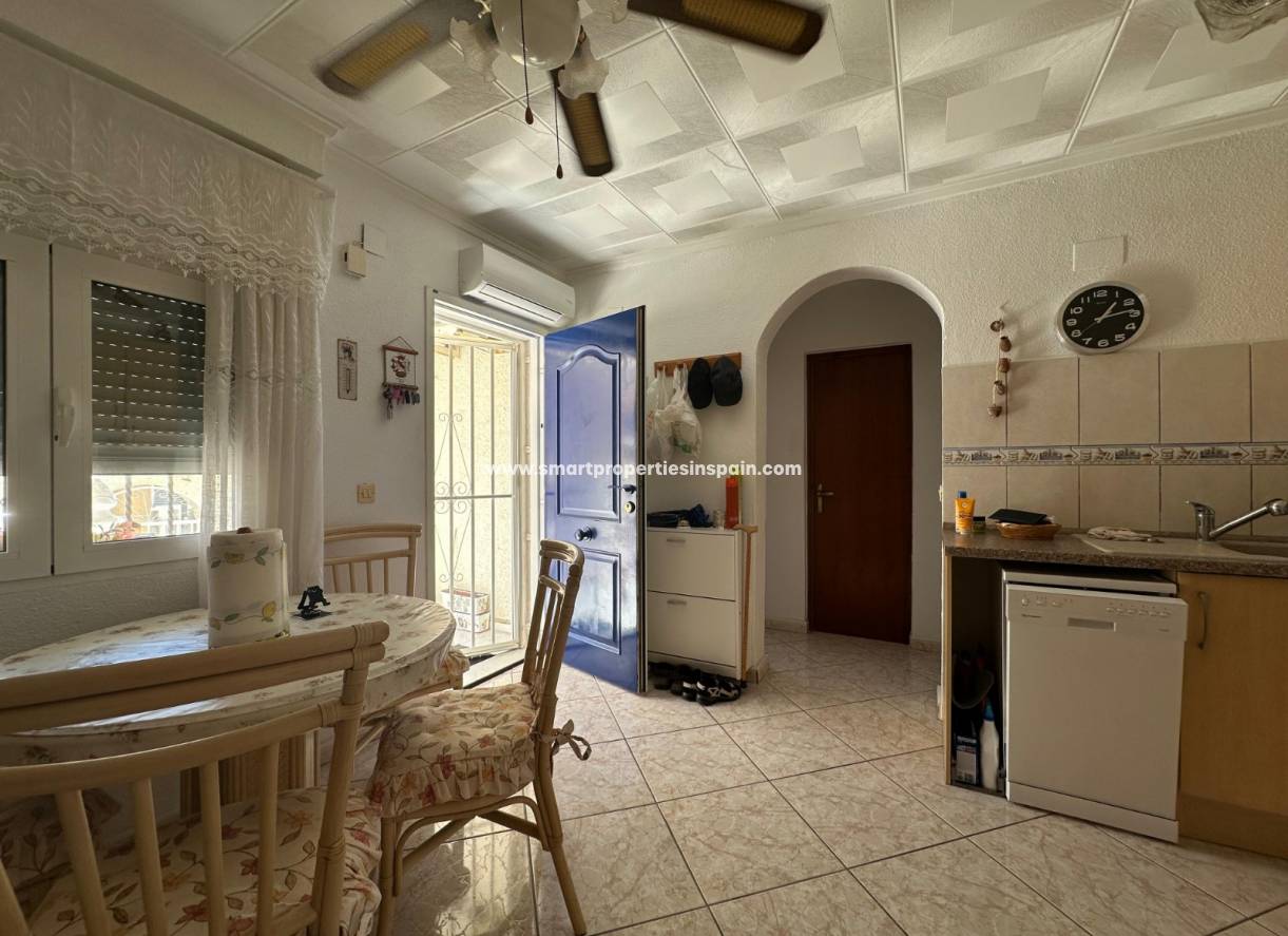 Resale - Townhouse - La Marina - Urbanización La Marina