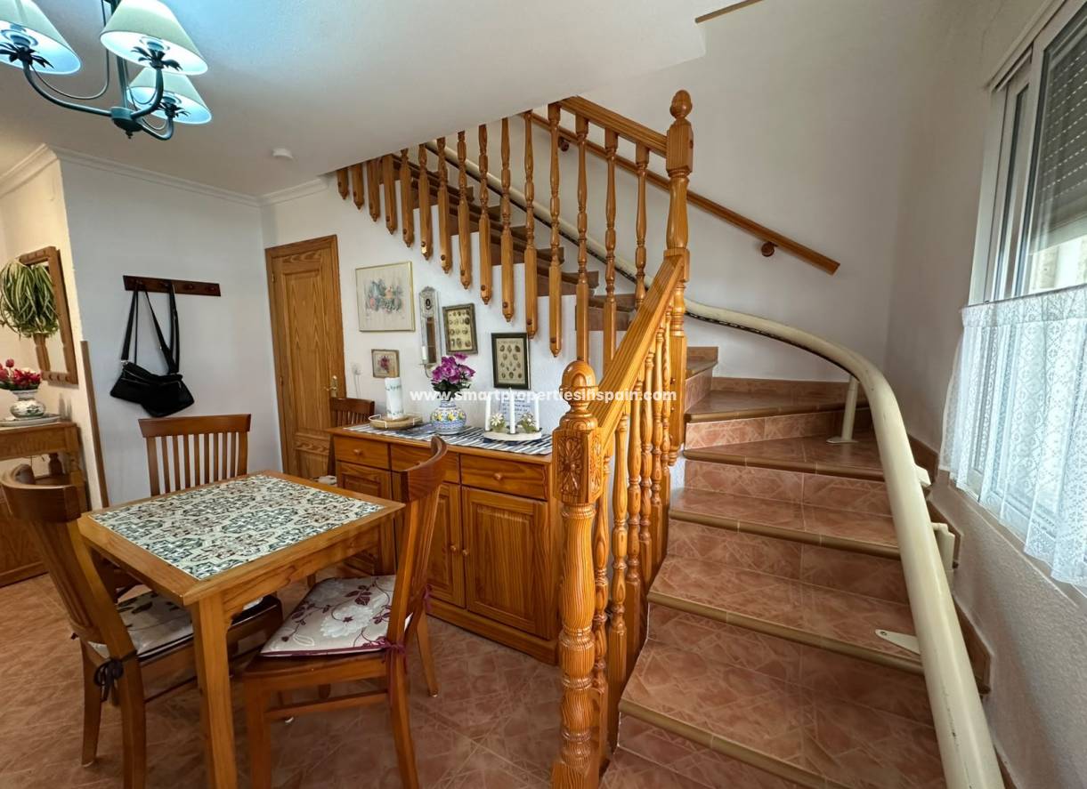 Resale - Townhouse - La Marina - Urbanización La Marina