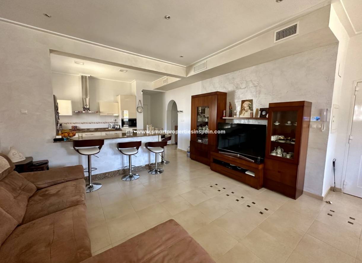 Reventa - Casa de campo - Catral