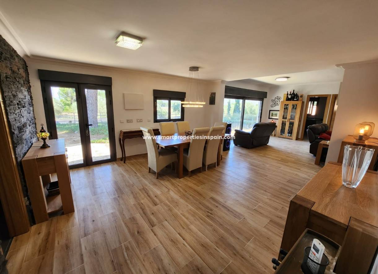 Reventa - Casa de campo - Villena