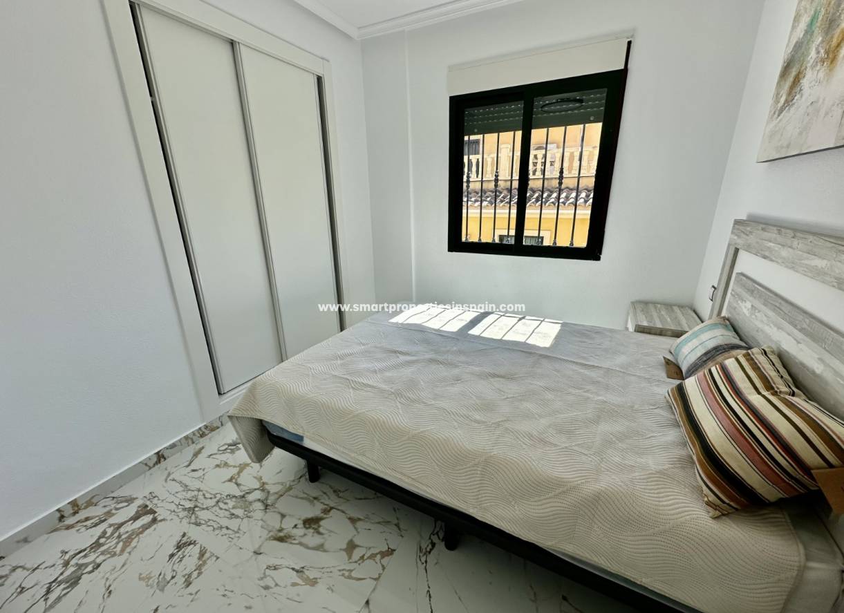 Reventa - Chalet Independiente - Algorfa