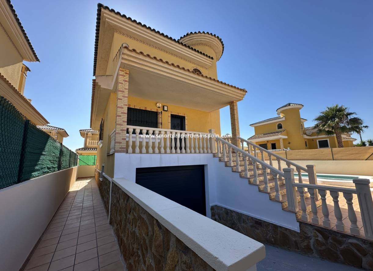 Reventa - Chalet Independiente - Algorfa