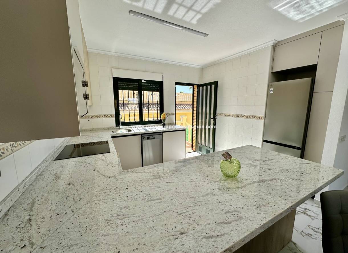 Reventa - Chalet Independiente - Algorfa