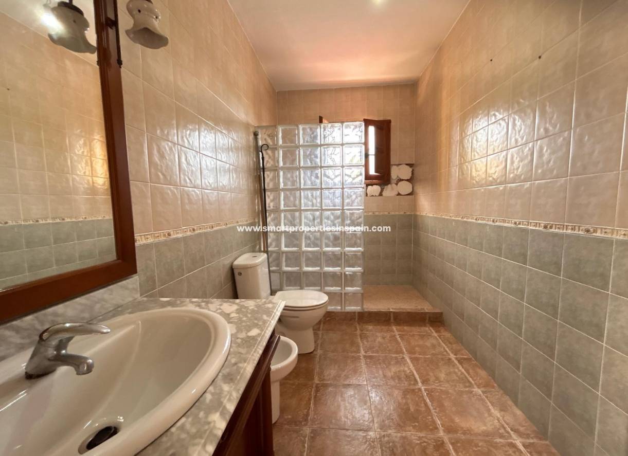 Reventa - Chalet Independiente - Catral