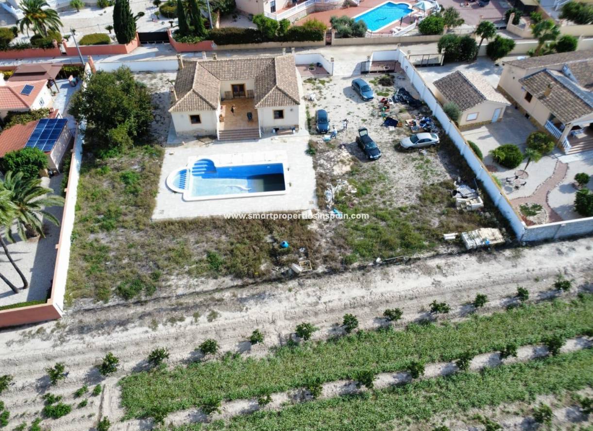 Reventa - Chalet Independiente - Catral