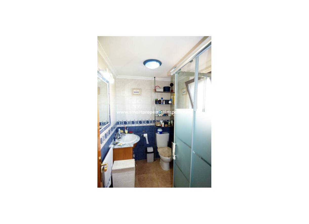 Reventa - Chalet Independiente - La Marina - Urbanización La Marina