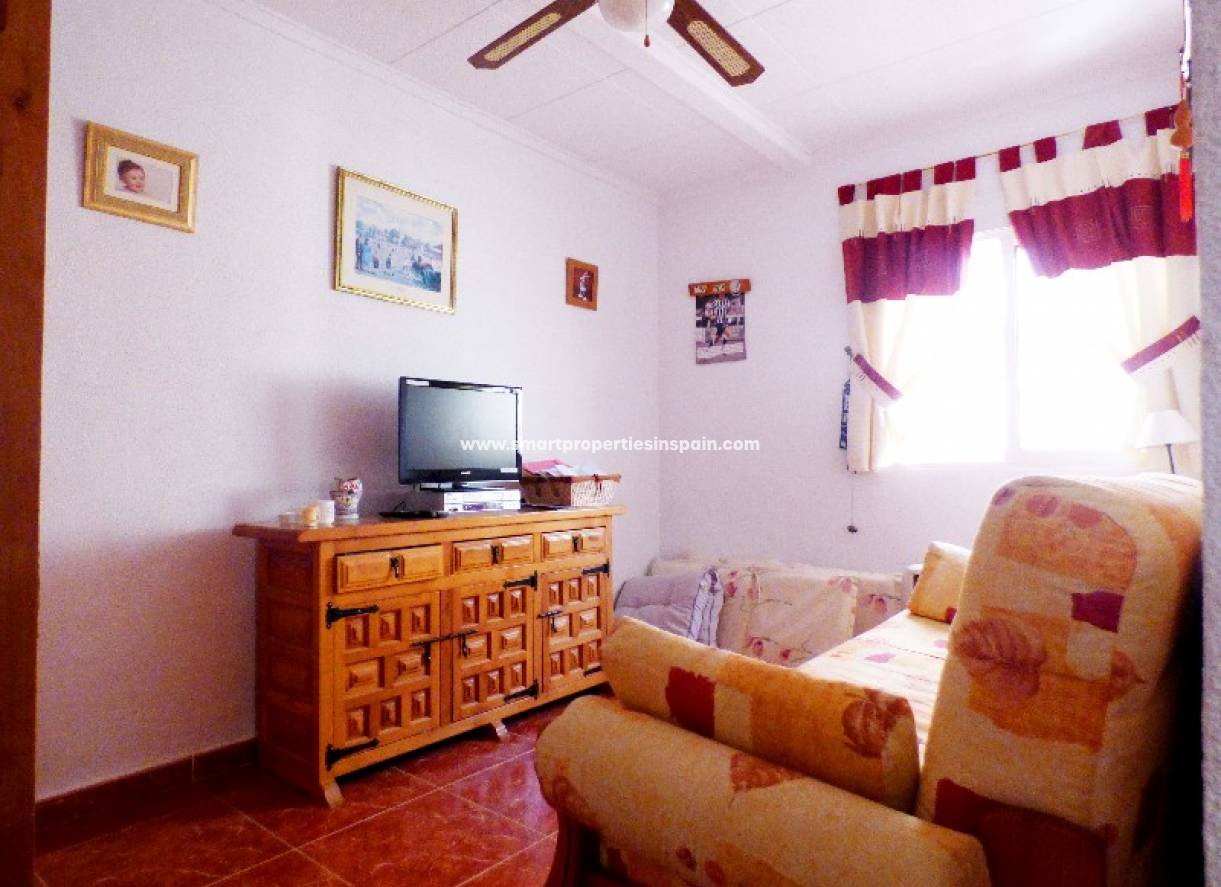 Reventa - Chalet Independiente - La Marina - Urbanización La Marina