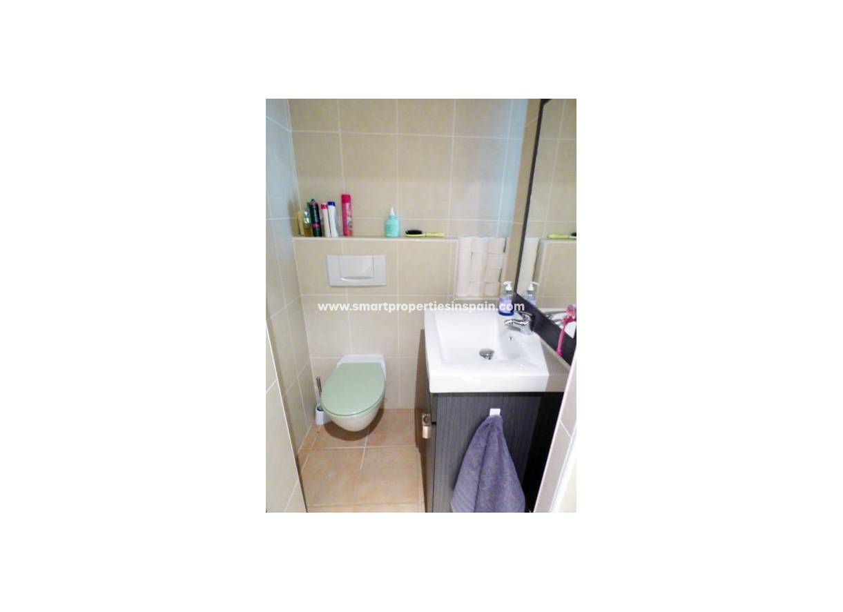 Reventa - Chalet Independiente - La Marina - Urbanización La Marina