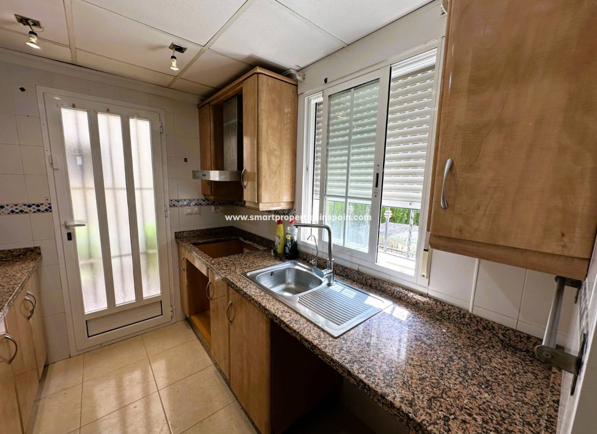 Reventa - Chalet Independiente - La Marina - Urbanización La Marina