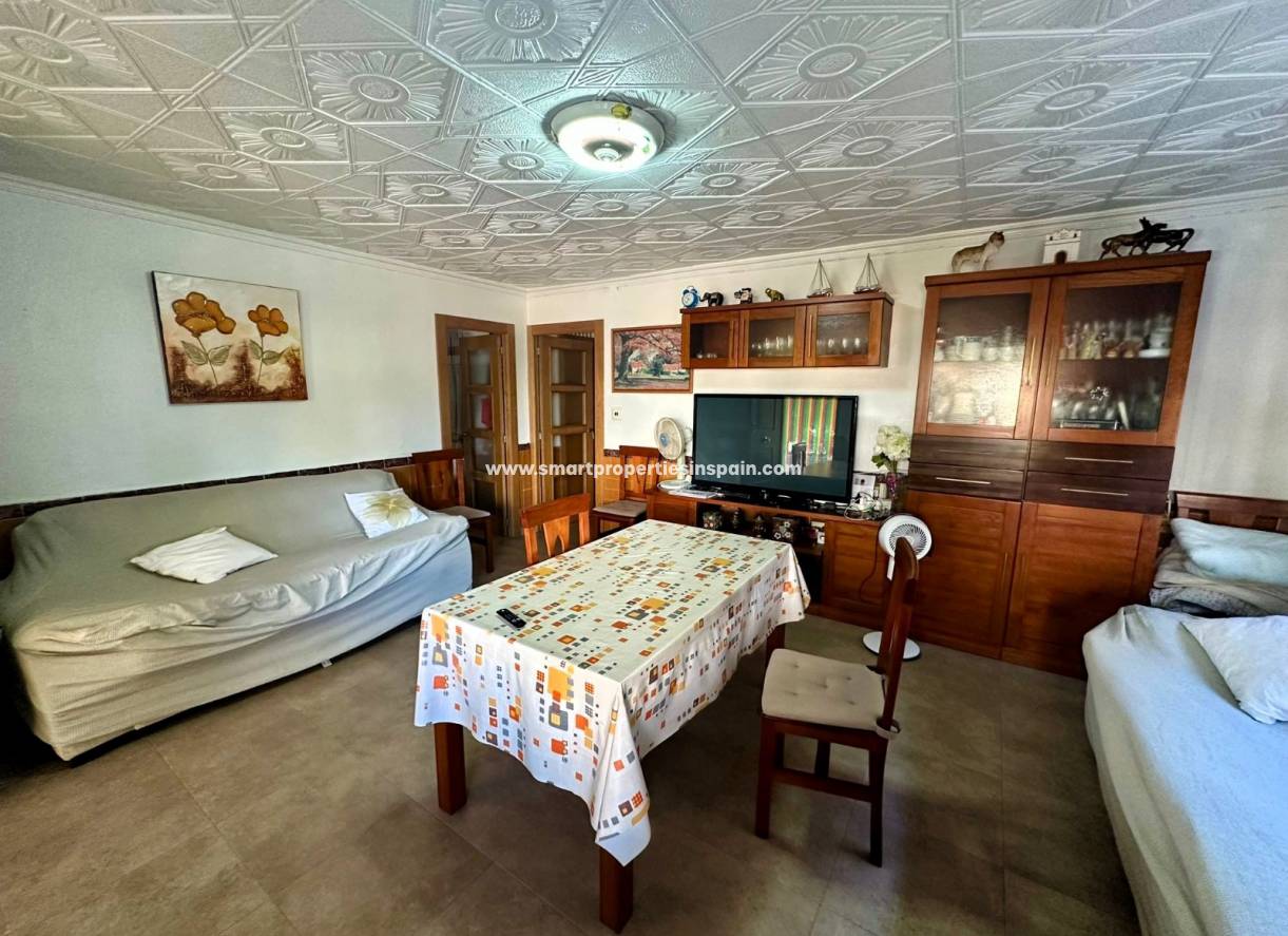 Reventa - Chalet Independiente - La Marina - Urbanización La Marina