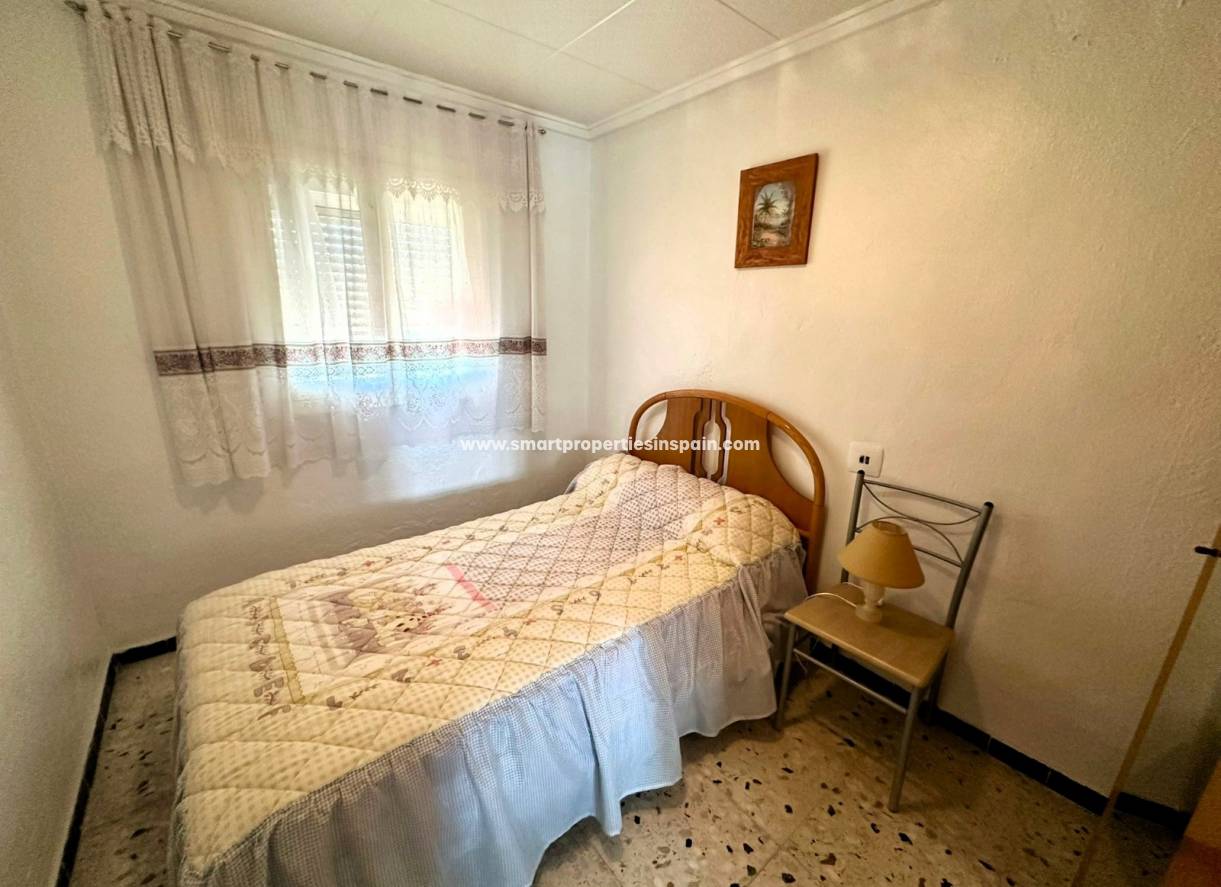 Reventa - Chalet Independiente - La Marina - Urbanización La Marina