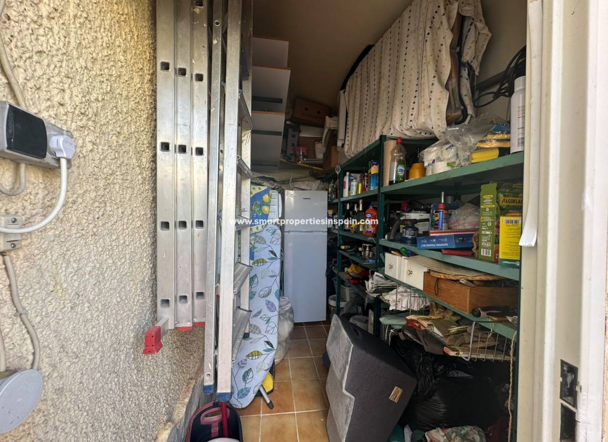 Reventa - Chalet Independiente - La Marina - Urbanización La Marina