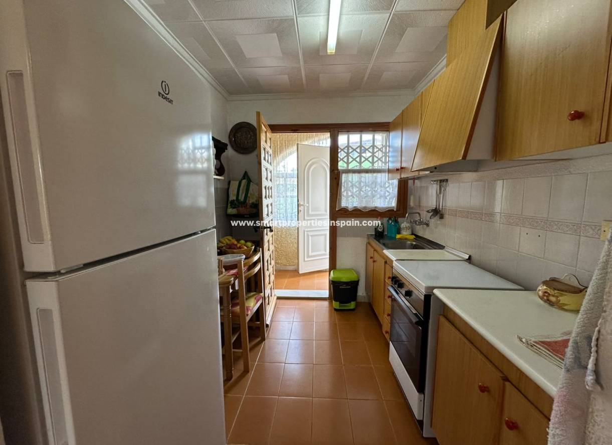 Reventa - Chalet Independiente - La Marina - Urbanización La Marina