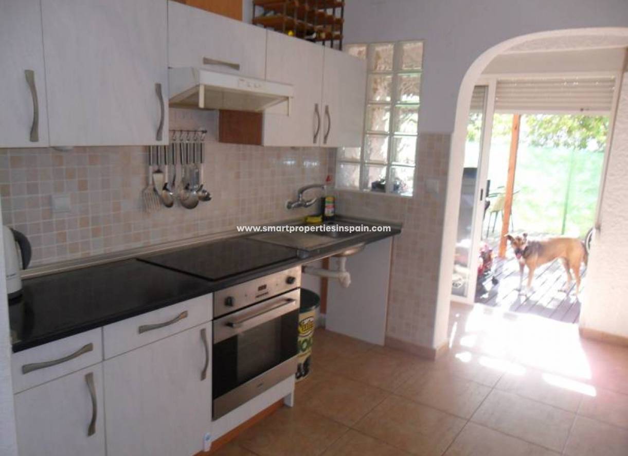 Reventa - Chalet Independiente - La Marina - Urbanización La Marina