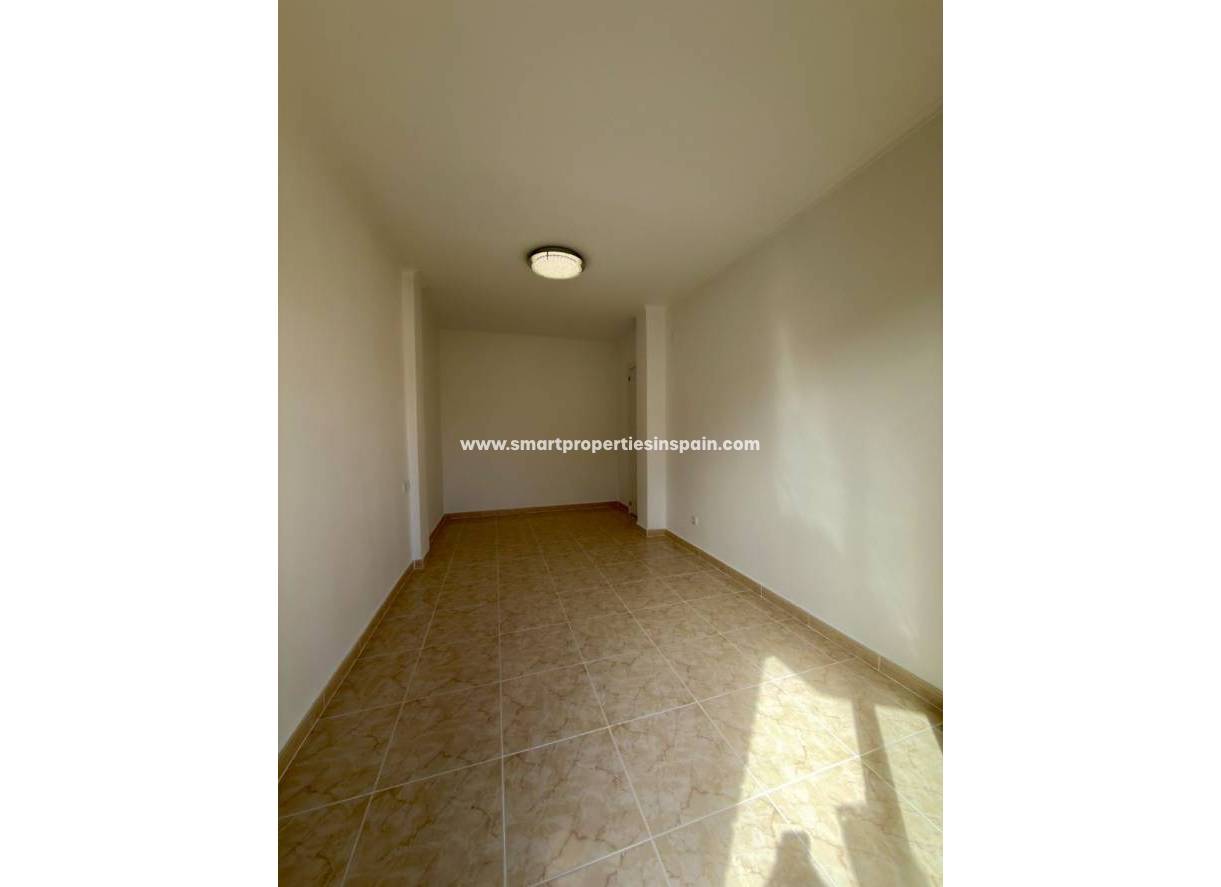 Reventa - Piso - Rojales - Central