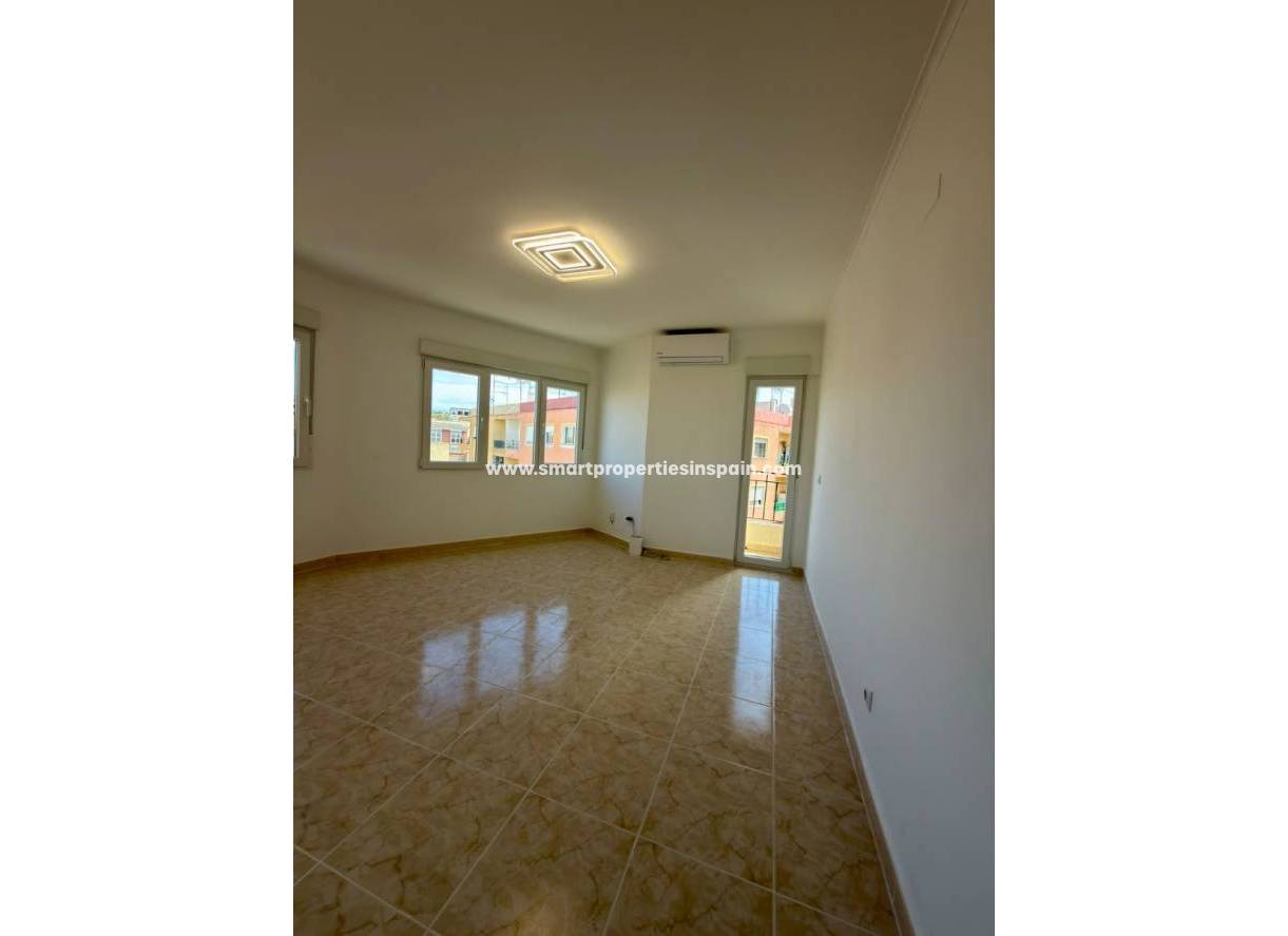 Reventa - Piso - Rojales - Central