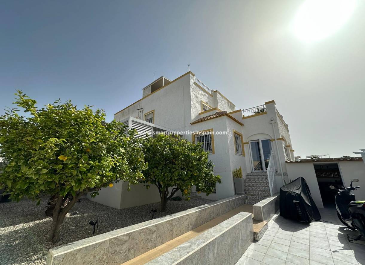 Reventa - Quad Villa - La Marina - Urbanización La Marina