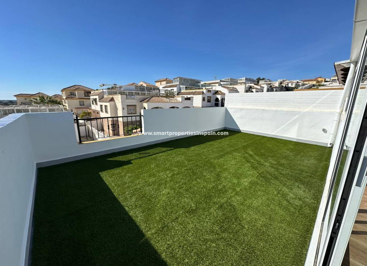 Reventa - Quad Villa - La Marina - Urbanización La Marina