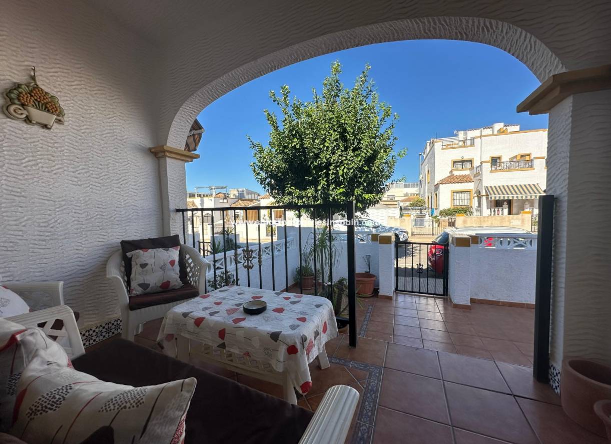 Reventa - Quad Villa - La Marina - Urbanización La Marina