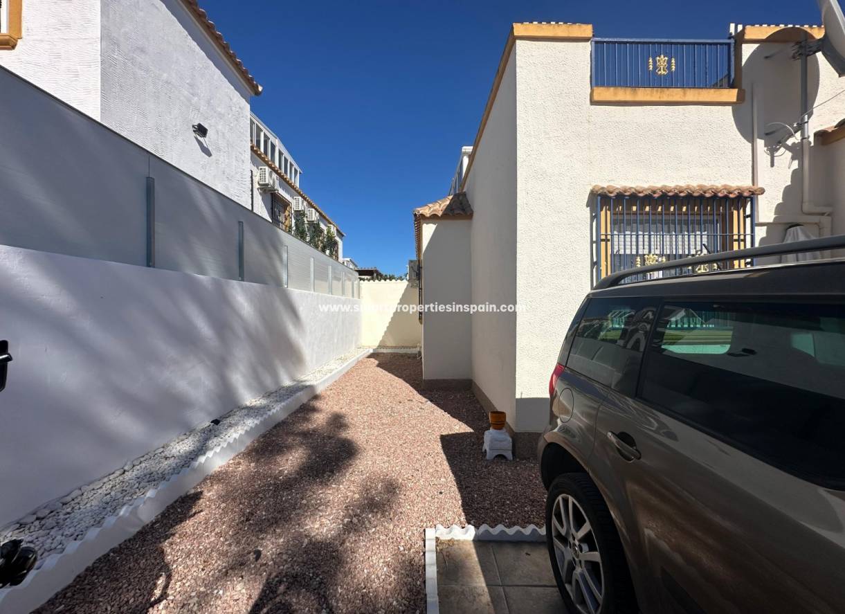 Reventa - Quad Villa - La Marina - Urbanización La Marina