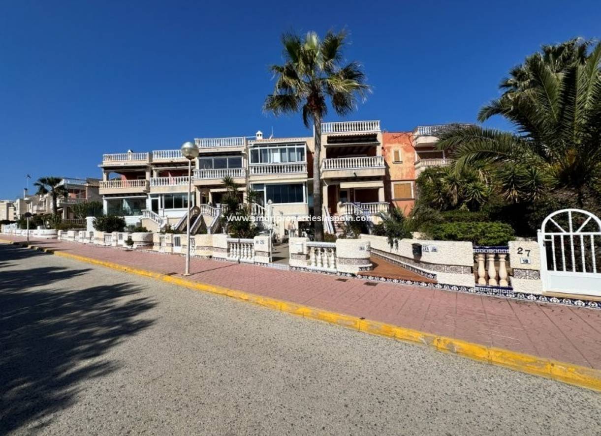 Reventa - Semi Detached Villa - Guardamar  - Urb. Campomar Playa