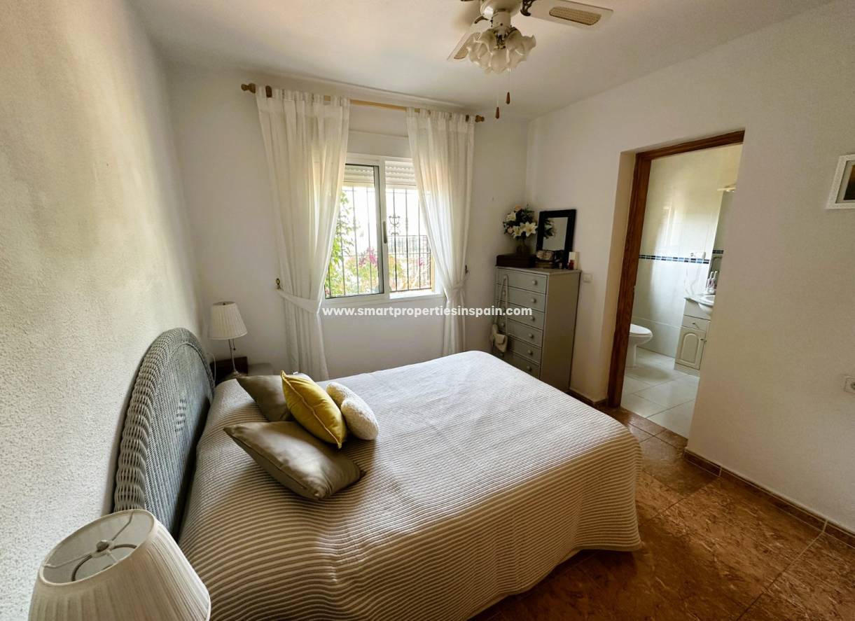 Reventa - Semi Detached Villa - La Marina - Urbanización La Marina