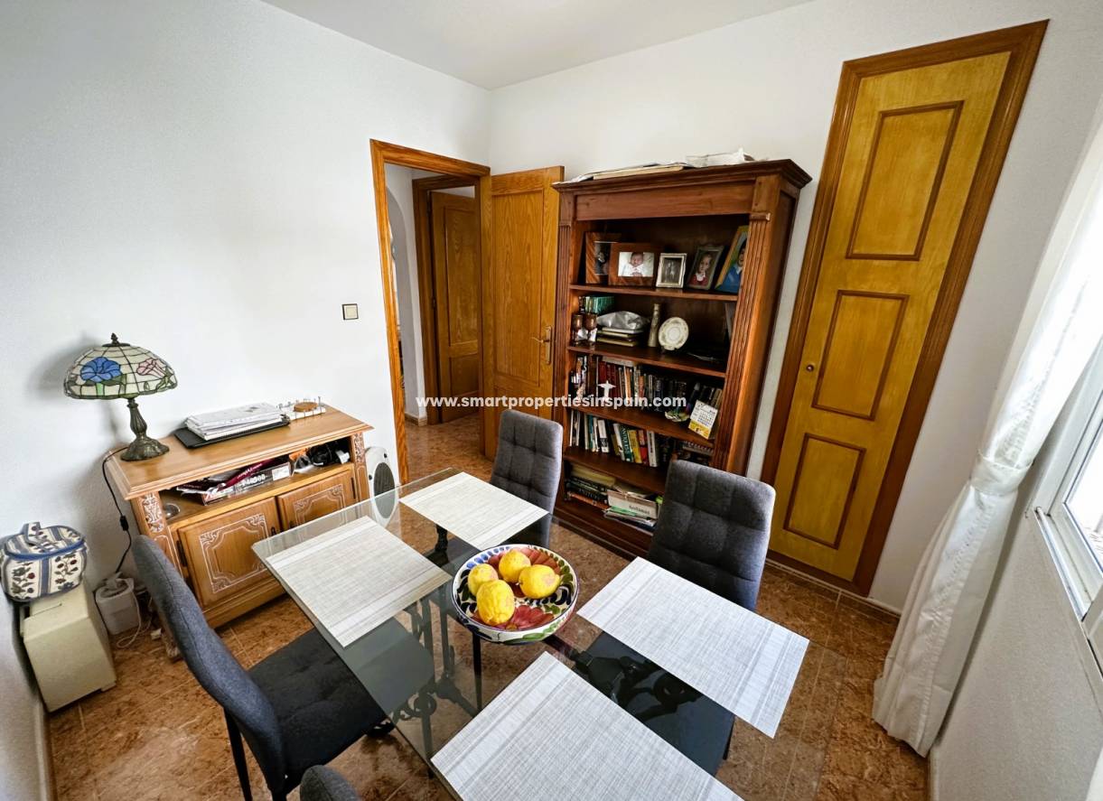 Reventa - Semi Detached Villa - La Marina - Urbanización La Marina
