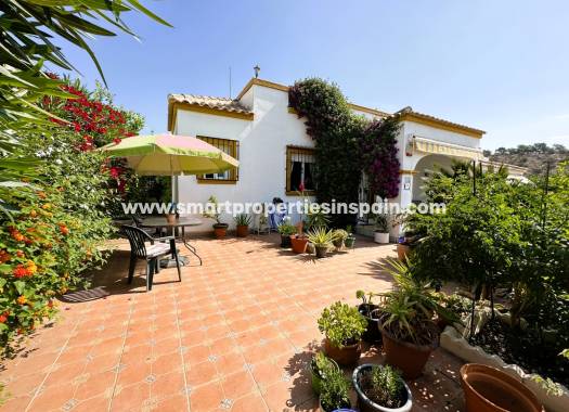 Reventa - Semi Detached Villa - La Marina - Urbanización La Marina