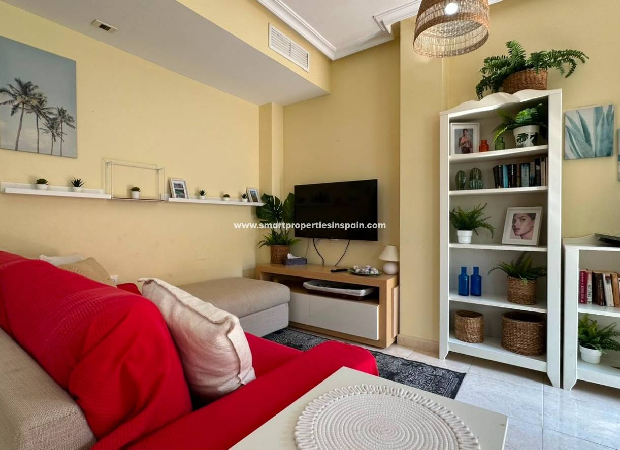 Reventa - Semi Detached Villa - La Marina - Urbanización La Marina