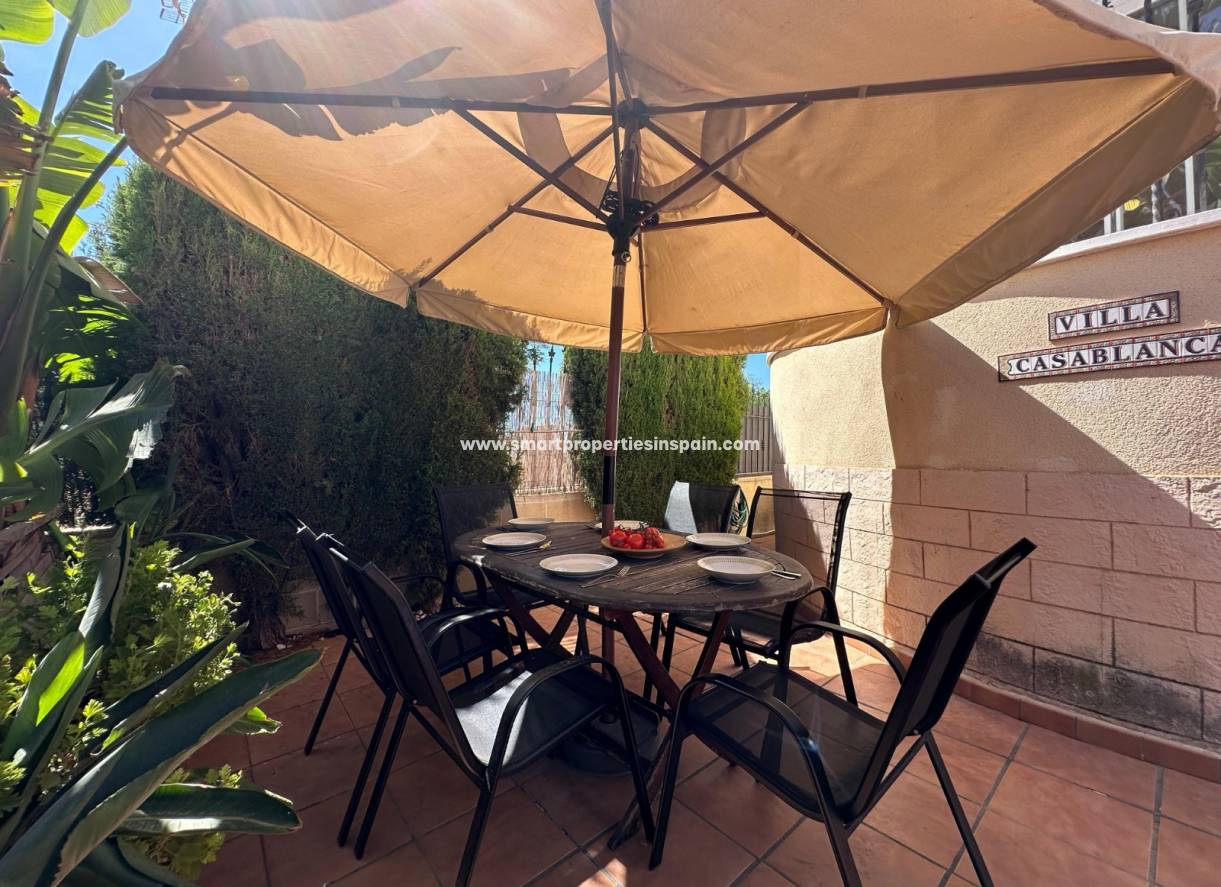 Reventa - Semi Detached Villa - La Marina - Urbanización La Marina