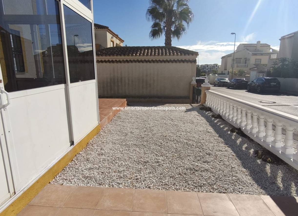 Reventa - Semi Detached Villa - Orihuela Costa