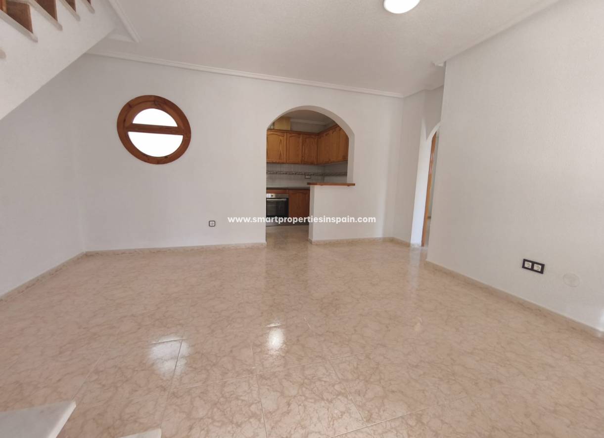 Reventa - Semi Detached Villa - Orihuela Costa