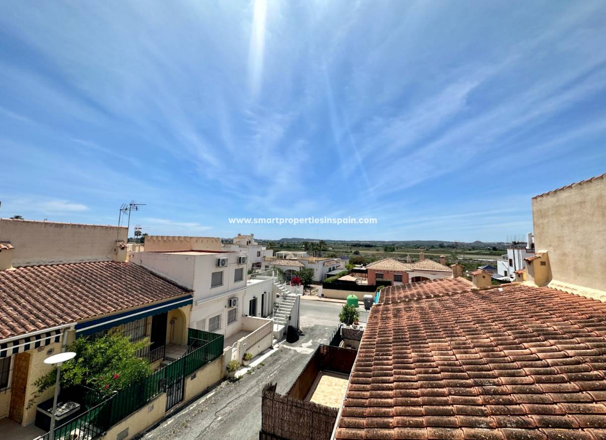 Reventa - Town House - La Marina - Urbanización La Marina