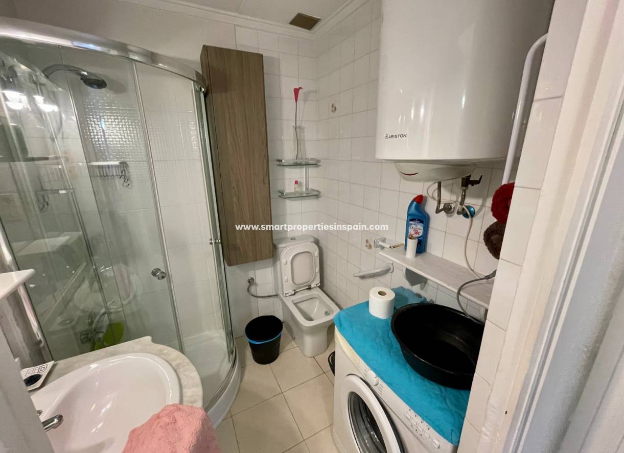 Reventa - Vivienda Adosada - La Marina - Urbanización La Marina
