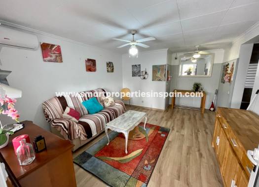 Reventa - Vivienda Adosada - La Marina - Urbanización La Marina