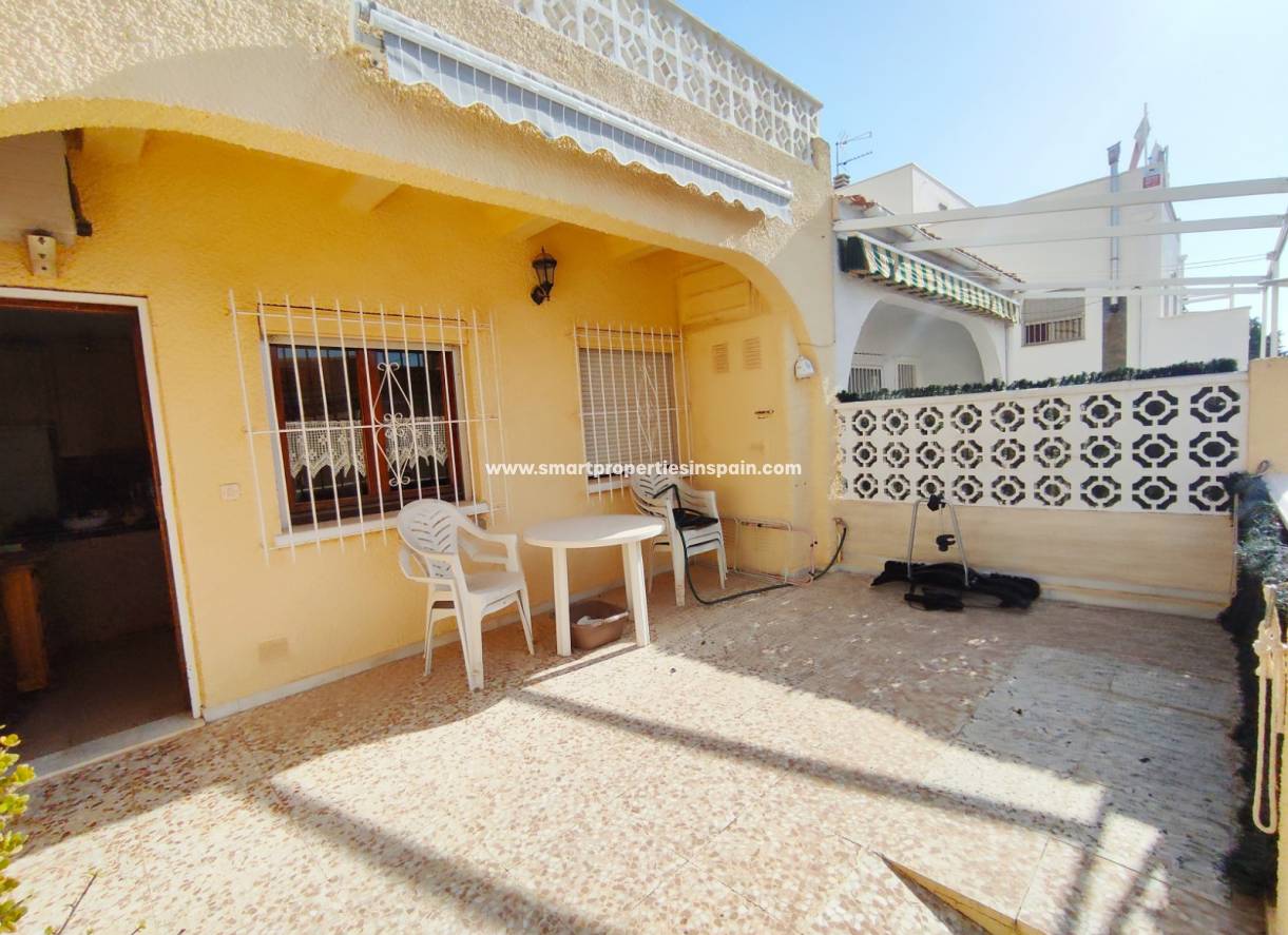 Reventa - Vivienda Adosada - La Marina - Urbanización La Marina
