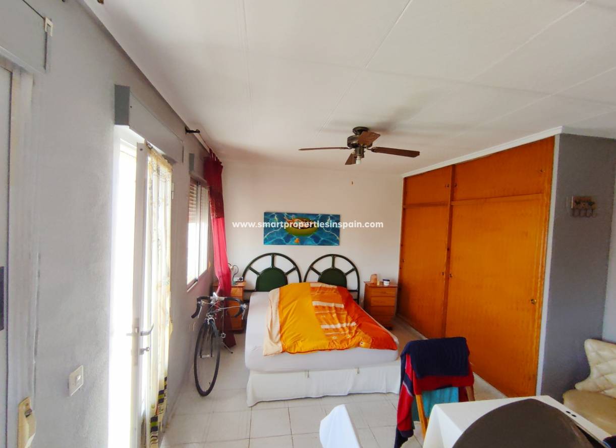 Reventa - Vivienda Adosada - La Marina - Urbanización La Marina