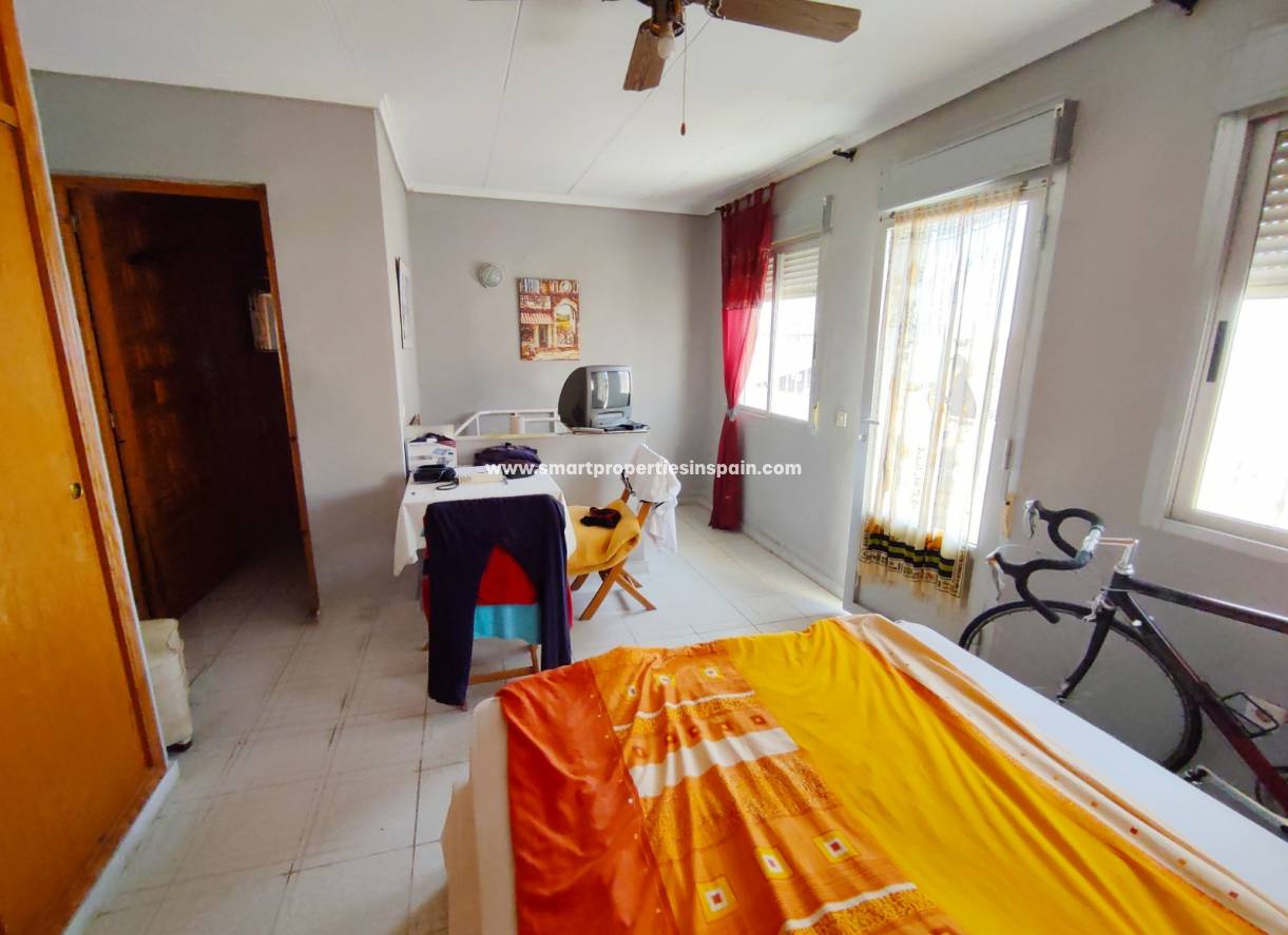 Reventa - Vivienda Adosada - La Marina - Urbanización La Marina