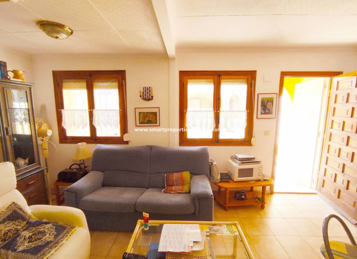Reventa - Vivienda Adosada - La Marina - Urbanización La Marina