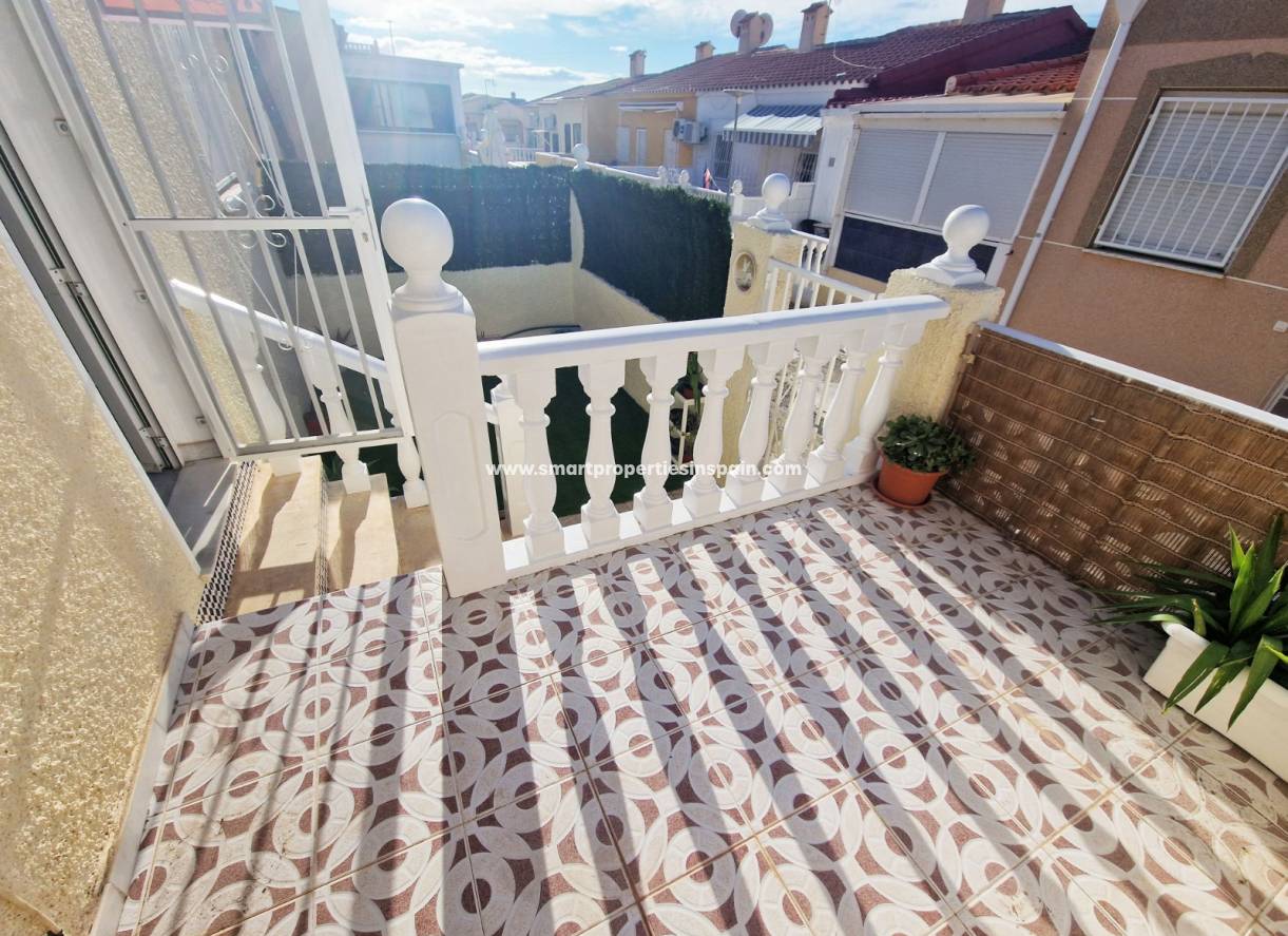 Reventa - Vivienda Adosada - La Marina - Urbanización La Marina