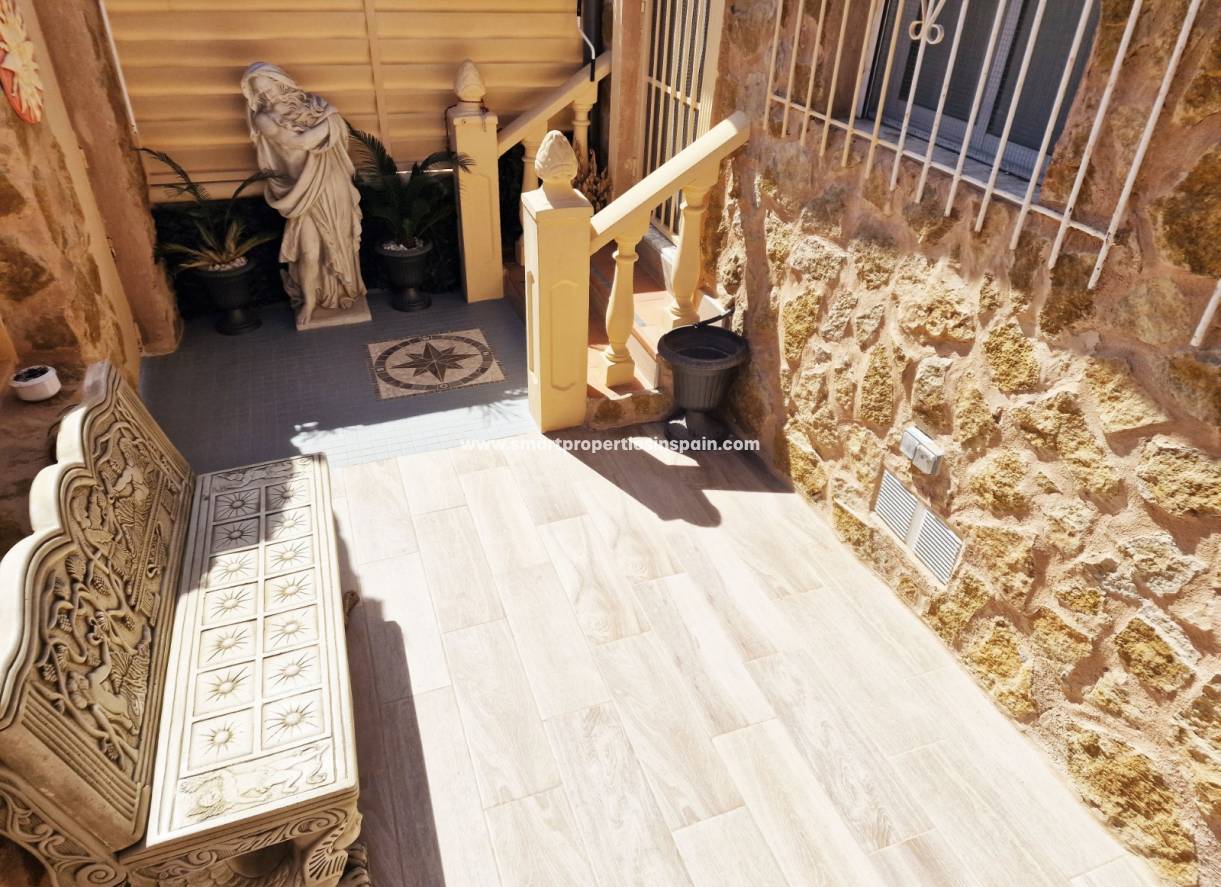 Reventa - Vivienda Adosada - La Marina - Urbanización La Marina