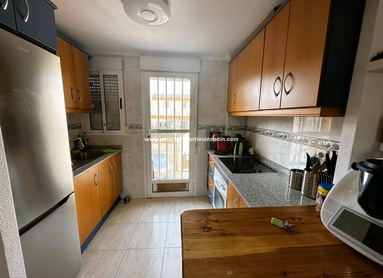Reventa - Vivienda Adosada - La Marina - Urbanización La Marina