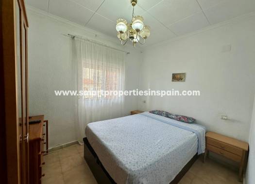 Reventa - Vivienda Adosada - La Marina - Urbanización La Marina