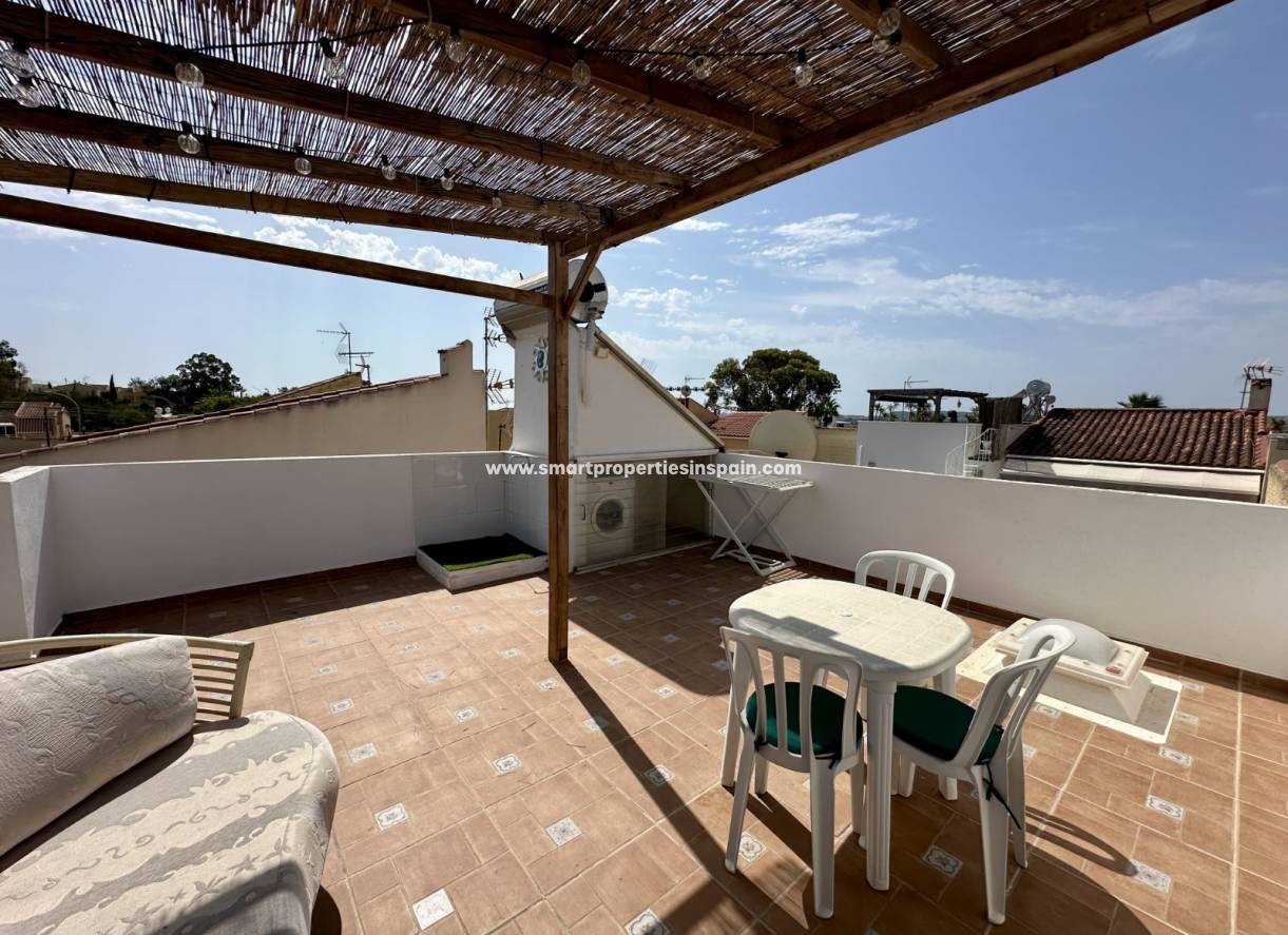 Reventa - Vivienda Adosada - La Marina - Urbanización La Marina