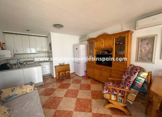 Reventa - Vivienda Adosada - La Marina - Urbanización La Marina