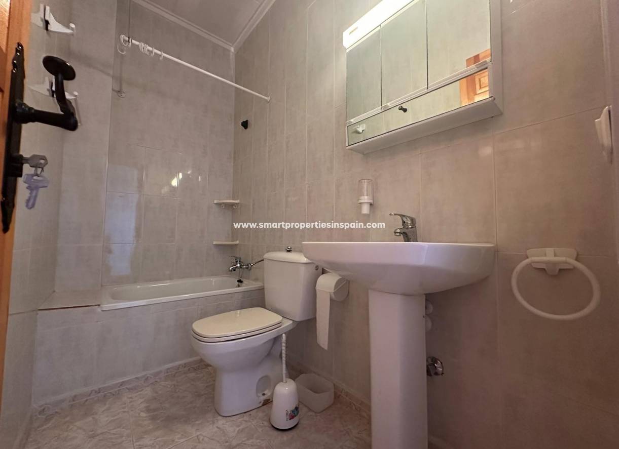 Reventa - Vivienda Adosada - La Marina - Urbanización La Marina