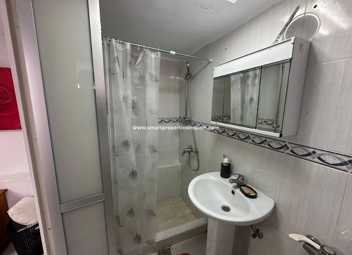 Reventa - Vivienda Adosada - La Marina - Urbanización La Marina