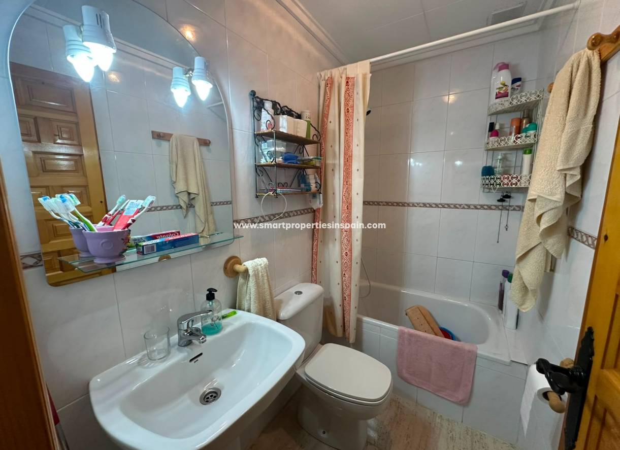 Reventa - Vivienda Adosada - La Marina - Urbanización La Marina