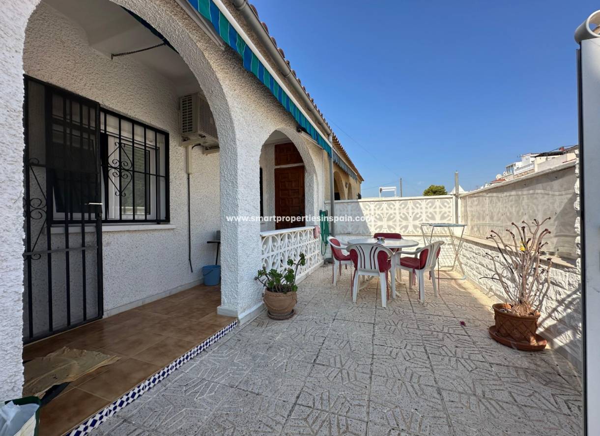 Reventa - Vivienda Adosada - La Marina - Urbanización La Marina