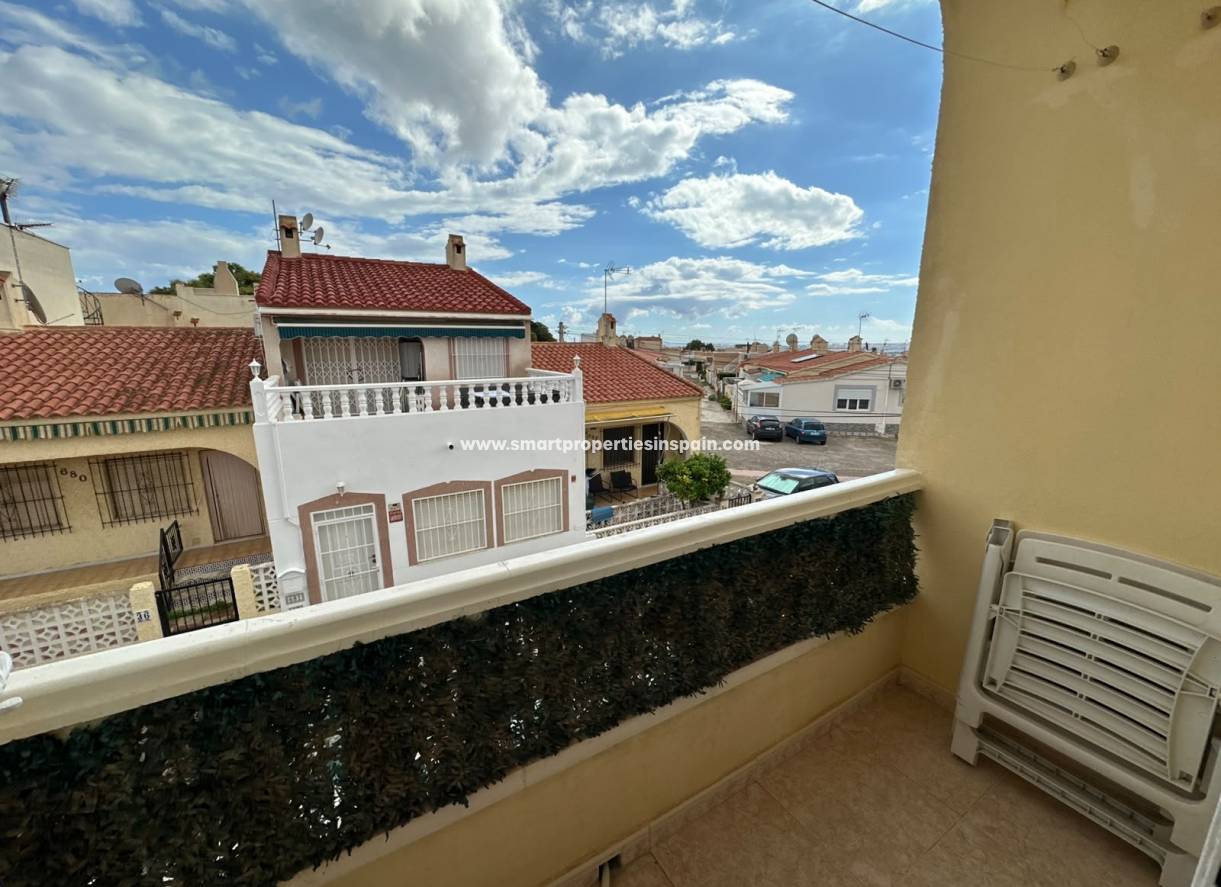 Reventa - Vivienda Adosada - La Marina - Urbanización La Marina